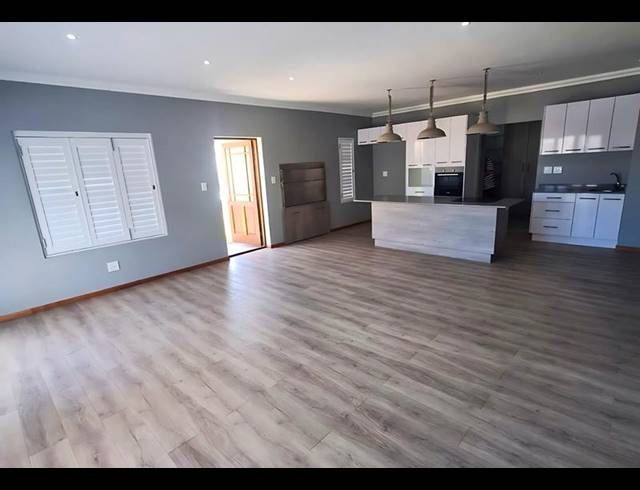 2 BEDROOM TOWNHOUSE FOR SALE IN HEIDERAND